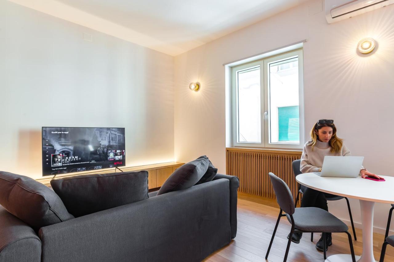 Starhost - Casa Giulia Lägenhet Salerno Exteriör bild