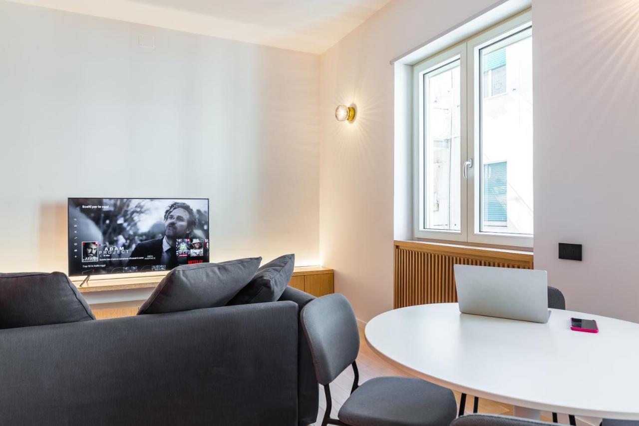 Starhost - Casa Giulia Lägenhet Salerno Exteriör bild